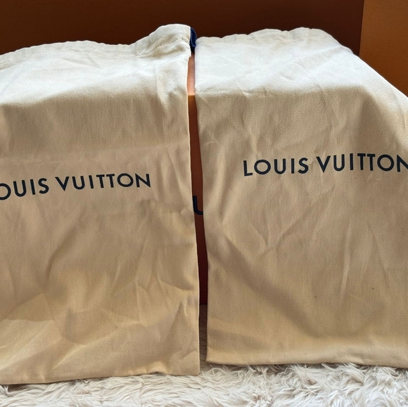 Authentic louis Vuitton Mule - Picture 4 of 4